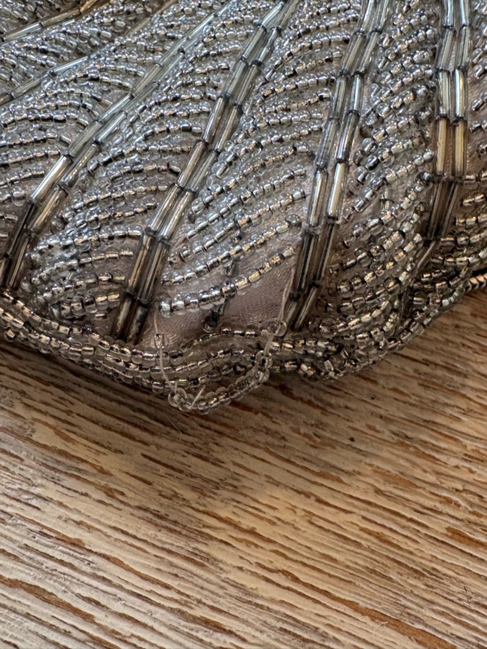 Antique Retro Silver Beaded Shell Evening / Bridal Bag. - Picture 6 of 7
